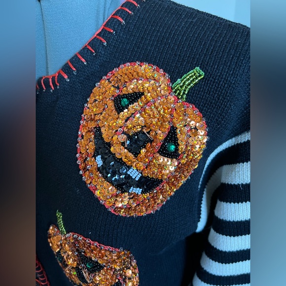 Belle Pointe M Halloween Cardigan Sweater Sequin Pumpkin Beetlejuice vintage - Picture 4 of 8
